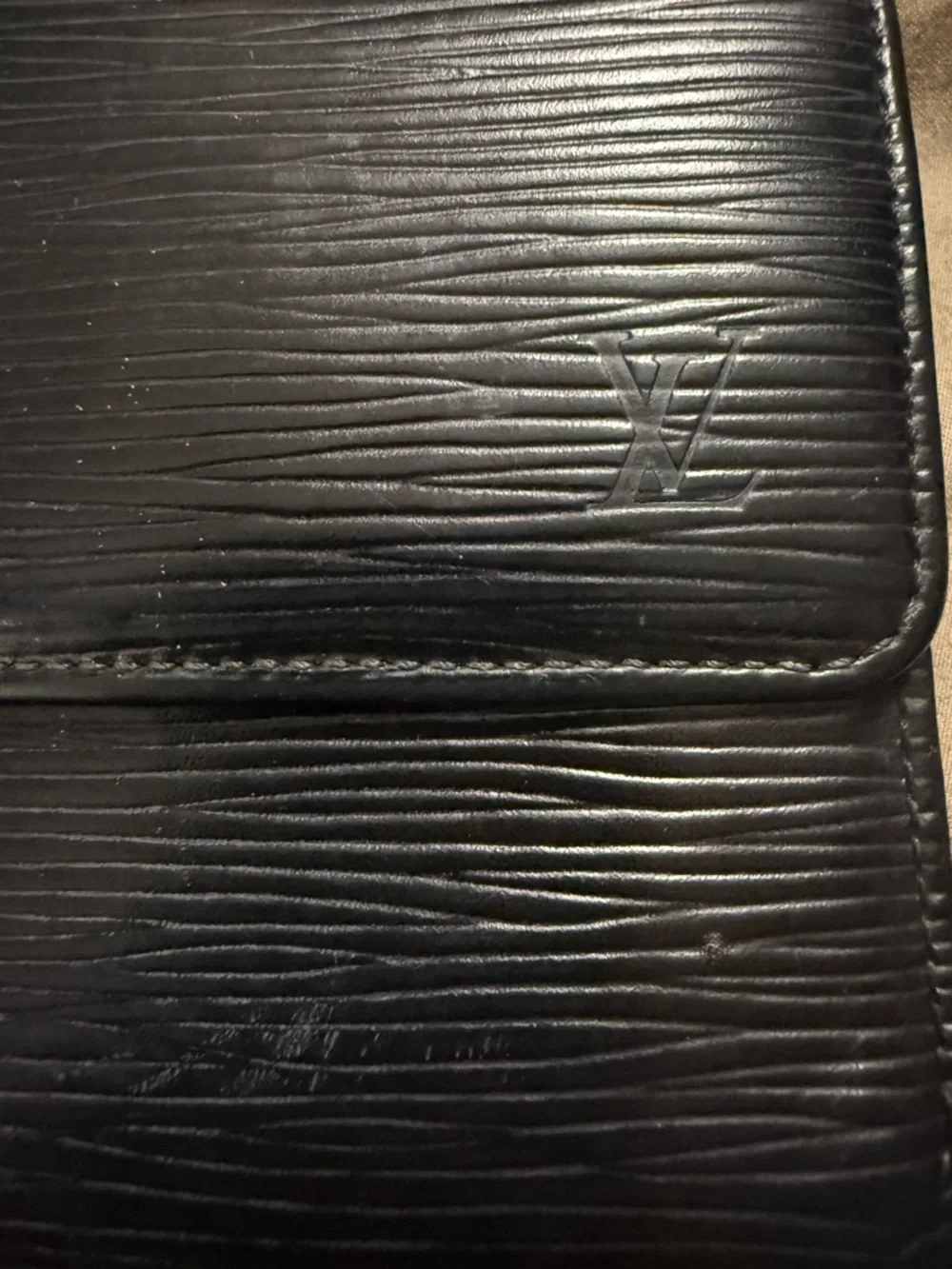 Louis Vuitton Black Epi Leather International Wallet w/ COA
